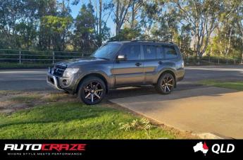 MITSUBISHI PAJERO AVALANCHE MACHINED FACE MATTE BLACK DARK TINT